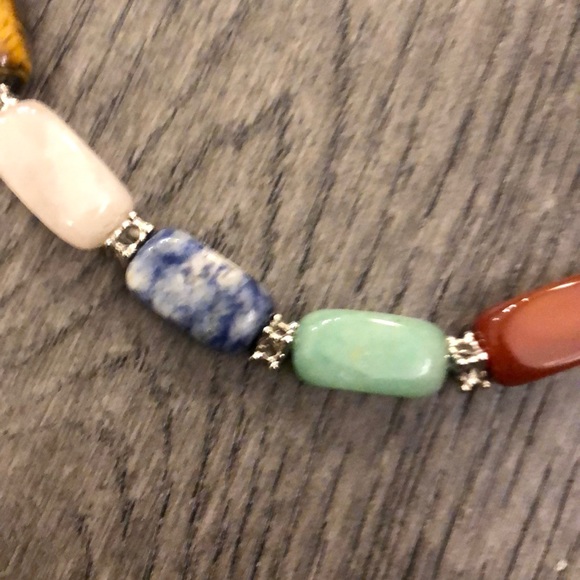 Woman’s multicolored fashion necklace - Picture 2 of 3